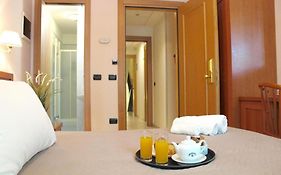 Giole Hotel